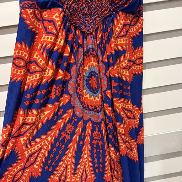 Silvergate Pre loved Boho Maxi halter Dress with padded Bra built in. - Picture 3 of 9